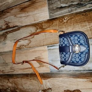 Coach Signature Chambray